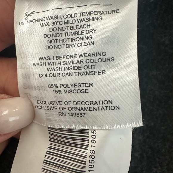 Amisu Charcoal Hooded Cape - Picture 9 of 10